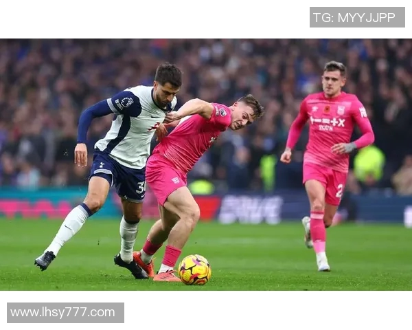 水晶宫与诺维奇的激烈对决谁将赢得这场英超焦点战役