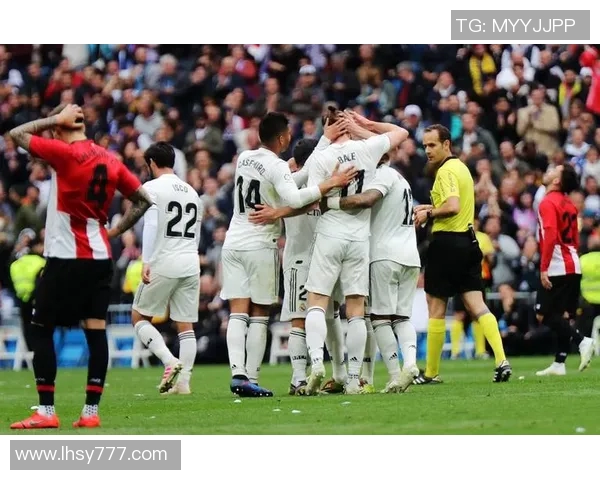 皇马与毕尔巴竞技激战在即谁能在西甲赛场上笑到最后